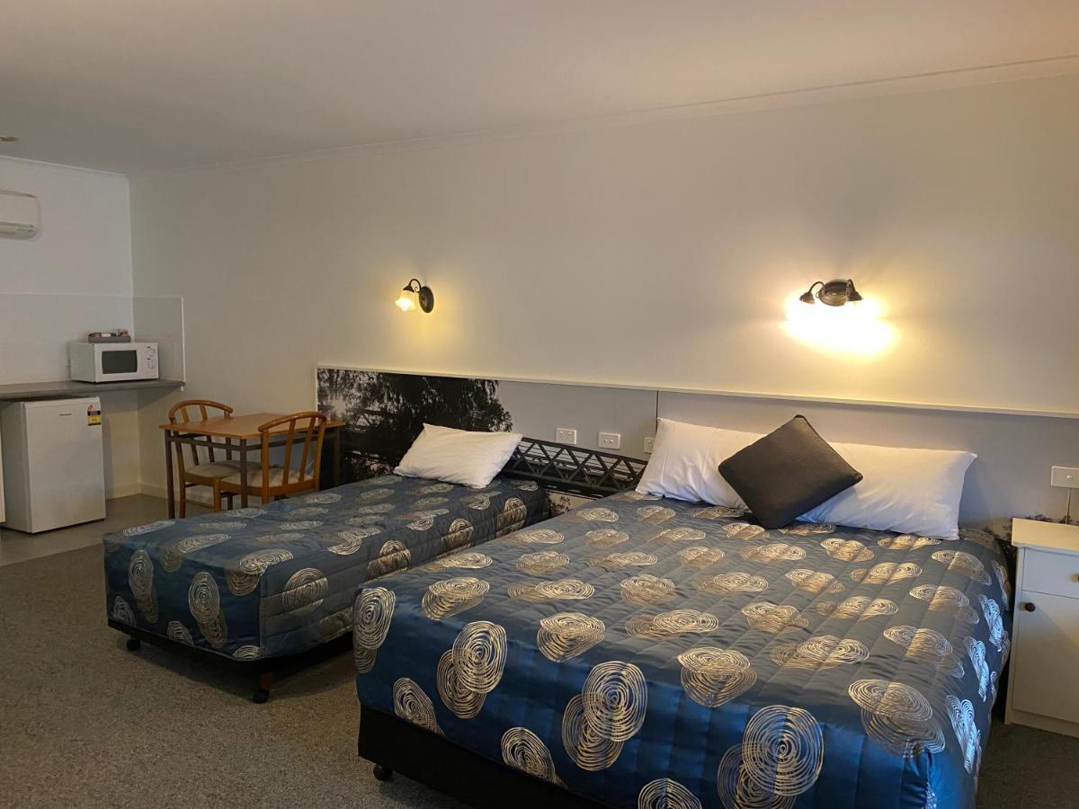 Motel Wingrove Corowa Eksteriør bilde